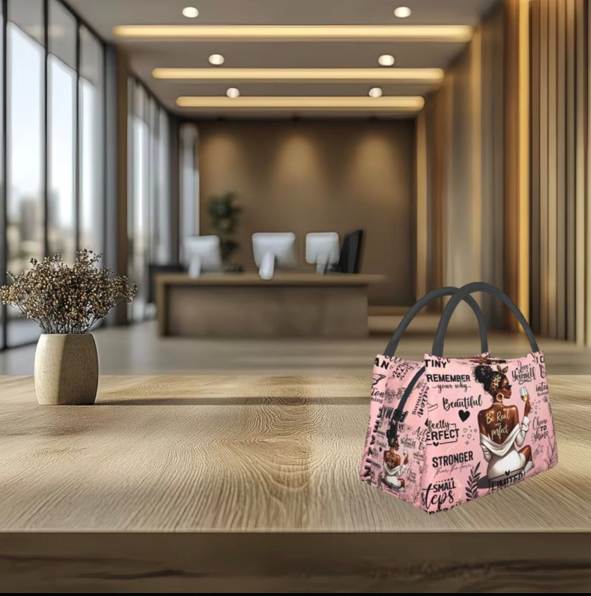 Queen Aisle Bag