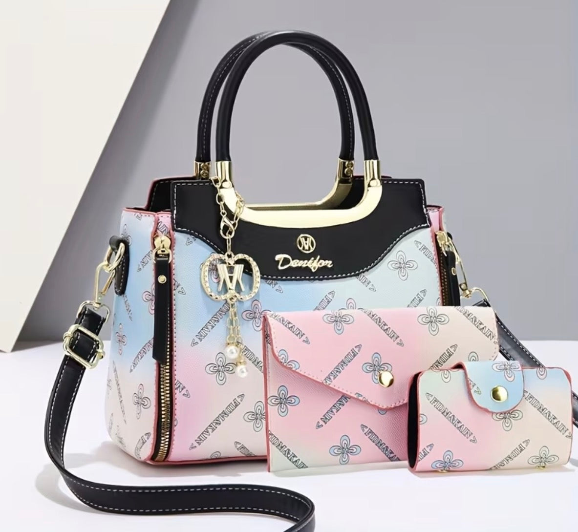 Exquisite Delirious Bag