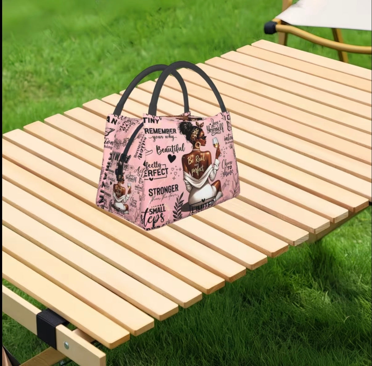Queen Aisle Bag